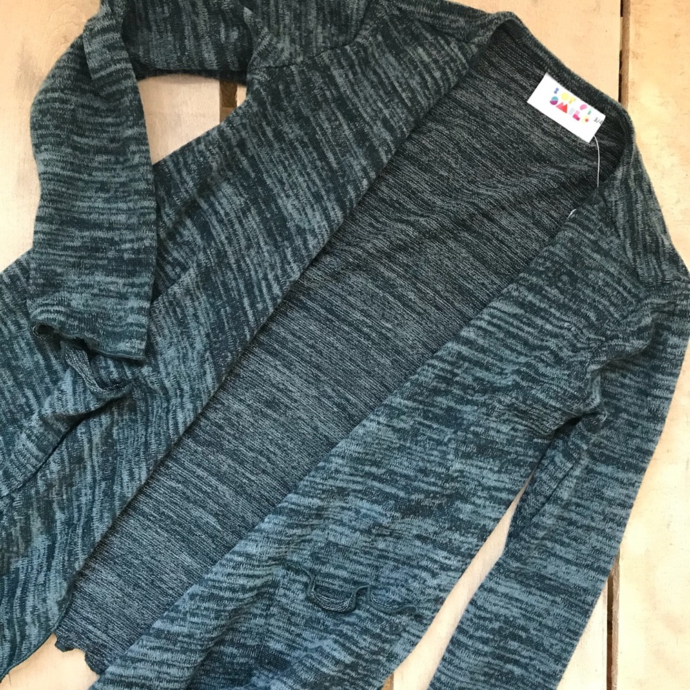 Dot dot smile sweater